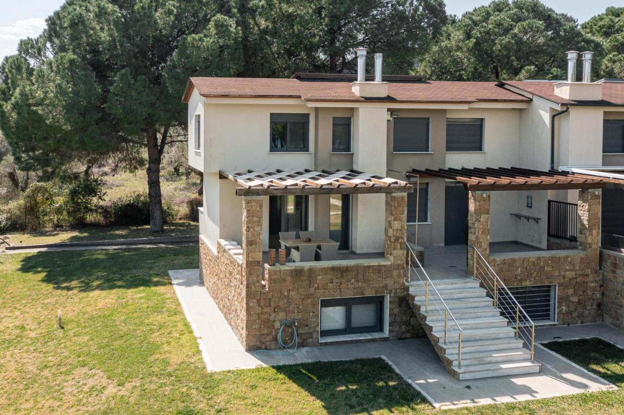 #Flh - Amalthia & Αthena Beachfront Houses In Pefkohori Luaran gambar